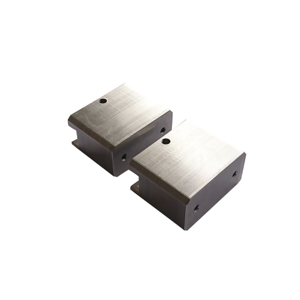 深圳電機(jī)殼數(shù)控零件加工廠2 深圳電機(jī)殼數(shù)控零件加工廠2