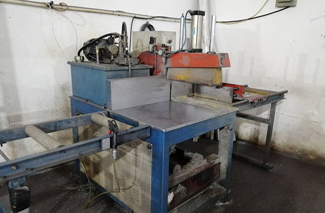 車床加工醫(yī)療零件使用車削的工作原理是什么？