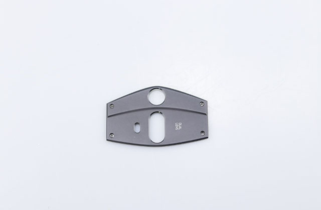 怎么通過CNC加工精密CNC加工來完成CNC加工數碼零件加工？