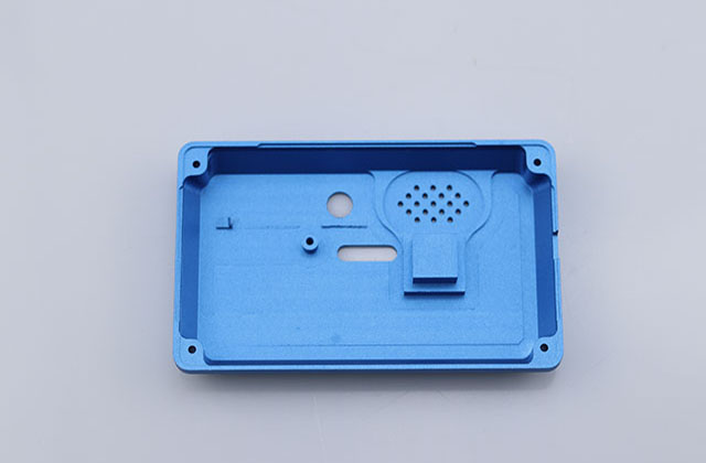 導(dǎo)致五金零件加工CNC加工精度變差的原因有哪幾點？？